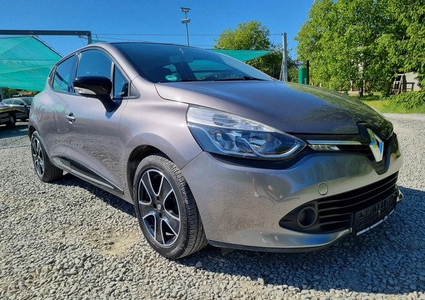 Renault Clio cena 29900 przebieg: 199000, rok produkcji 2013 z Szamotuły małe 211